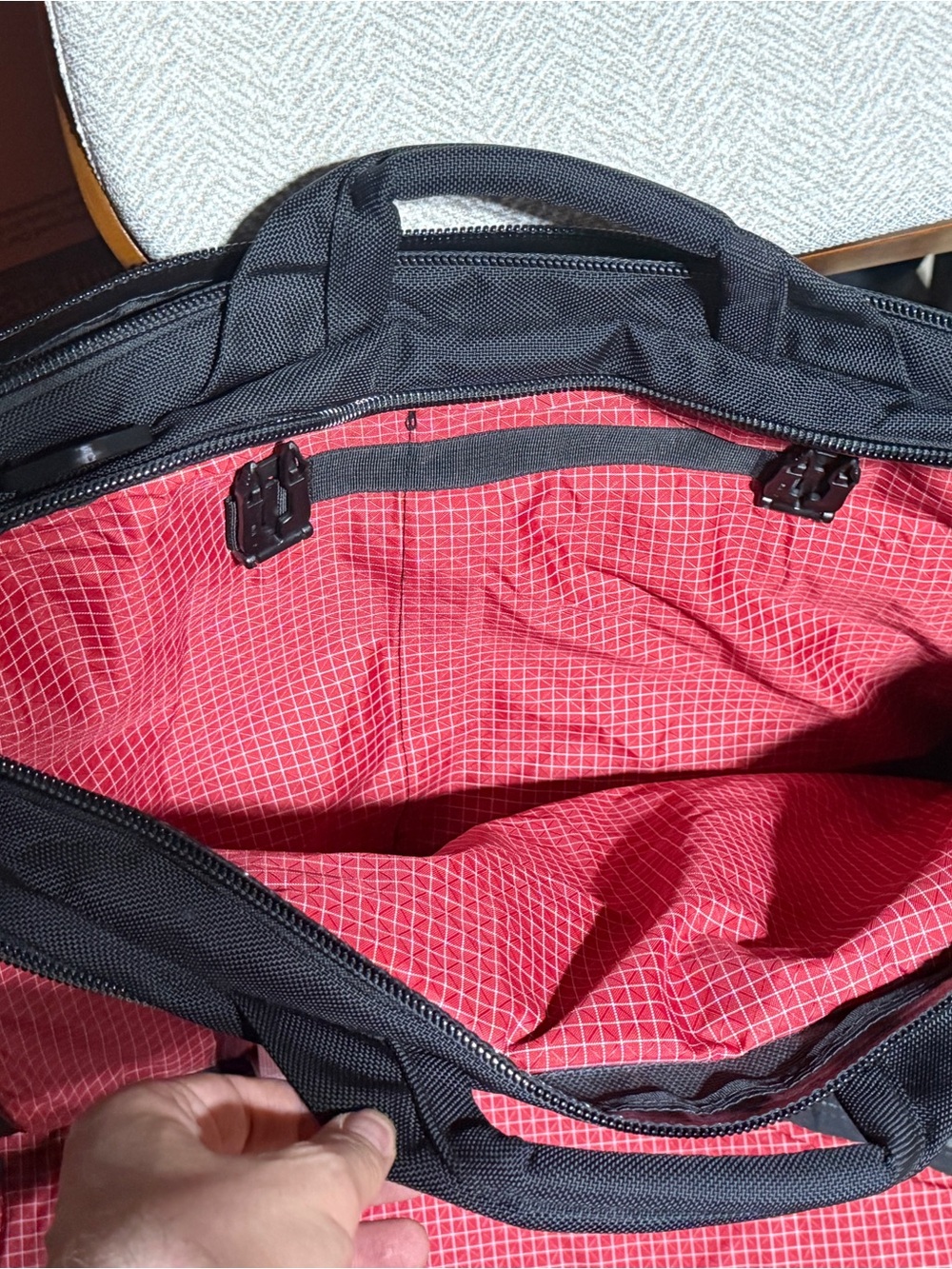 Tom Bihn Black/Iberian Tri-Star & Freudian Slip - Picture 2 of 12